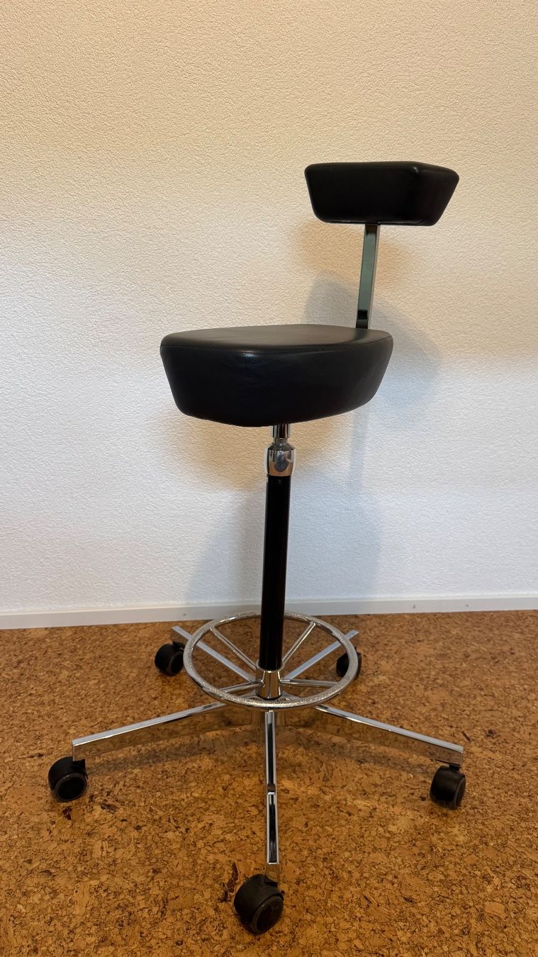 Vitra Seggioloni: Original Vitra "Perch Stool"  Arbeitsstuhl von George Nelson – Usato da Aadorf venduto da PMbaer 2