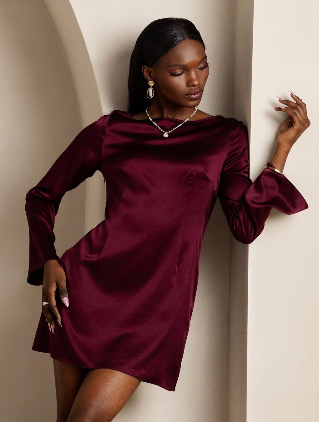 Robes: Magnifique Robe en soie – Neuf (Voir description) à Genève par Annilu