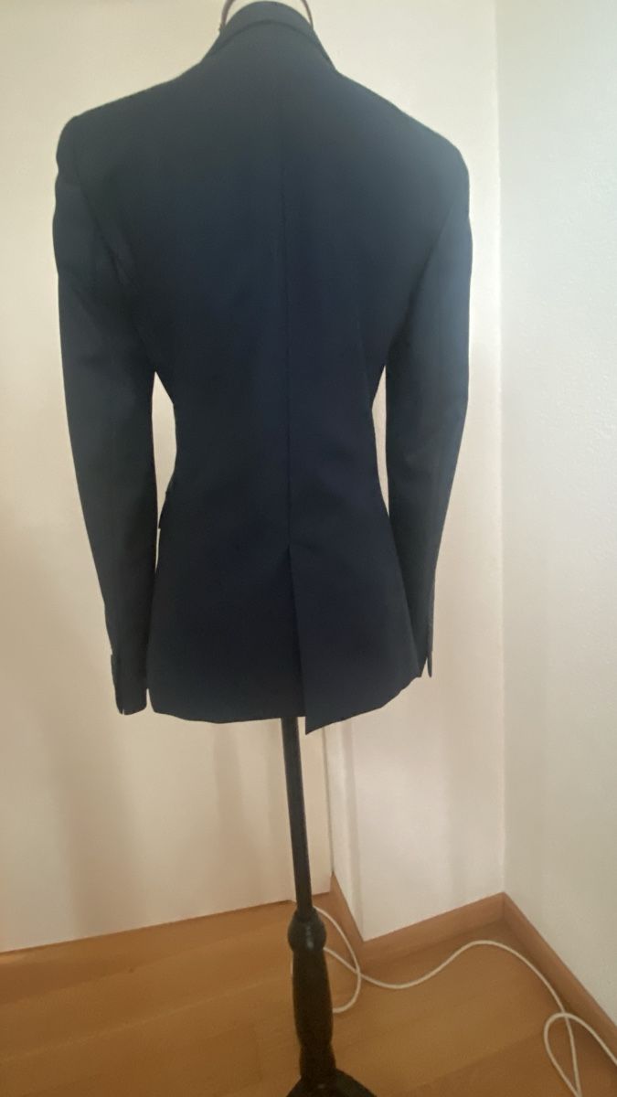 Massimo Dutti Giacche: Blazer Massimo Dutti, taille 36, marine, comme neuve! – Nuovo (secondo la descrizione) da Romont FR venduto da jeanne110 2
