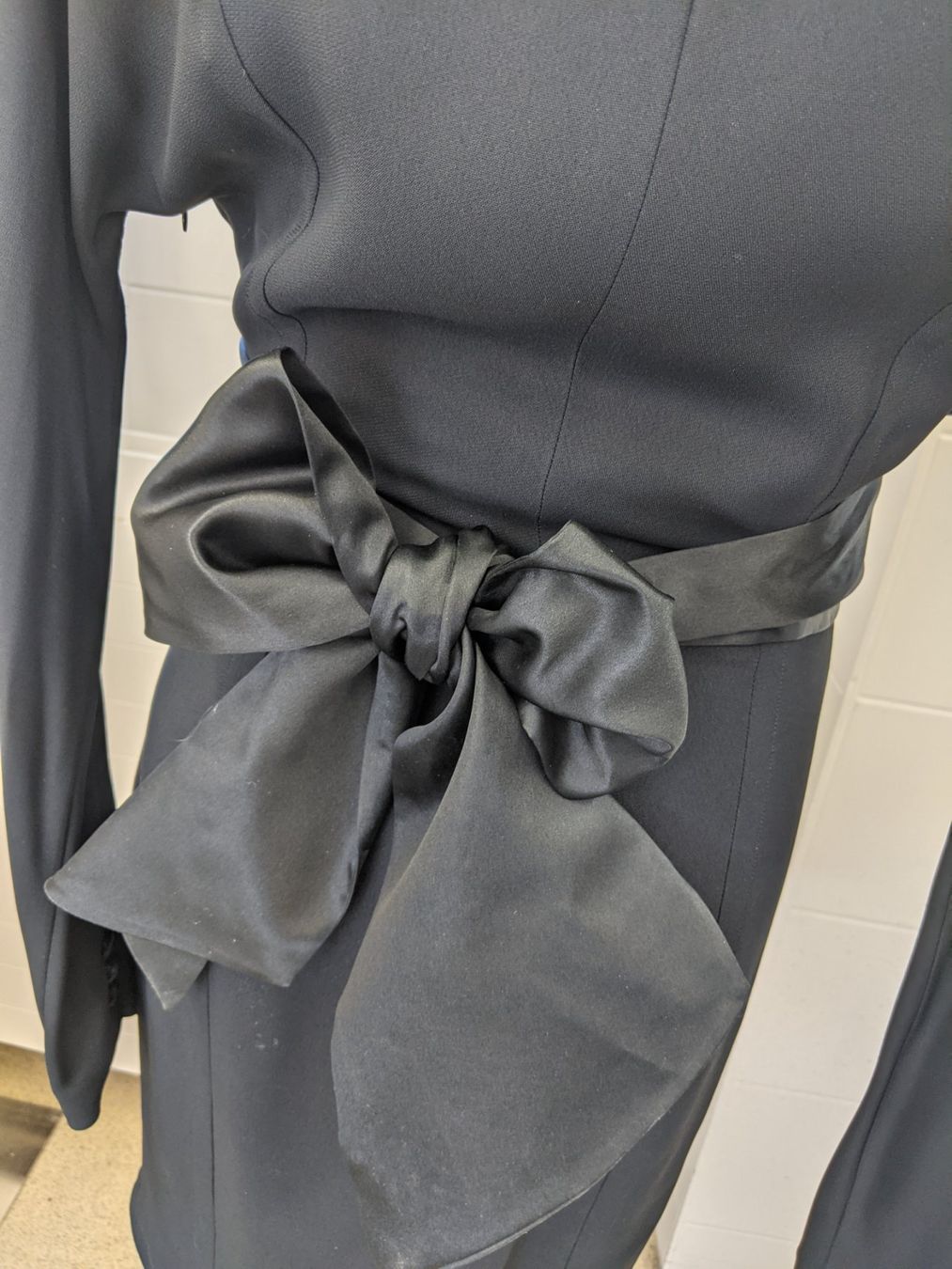 Kleider: WAU!  Damenkleid Gr 36/38 – Gebraucht aus Langnau am Albis von Judithsebi 9
