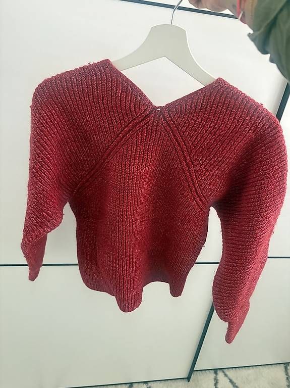 Pullover & Sweatshirts: Pullover  – Gebraucht aus Zürich von AJO91 2