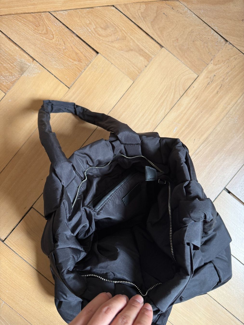 Mango Sacs: MANGO - Tasche schwarz soft – D'occasion à Zürich par Diazaio 1
