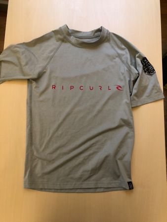 T-shirt Rip Curl anti-UV garçon, 14 ans, parfait!