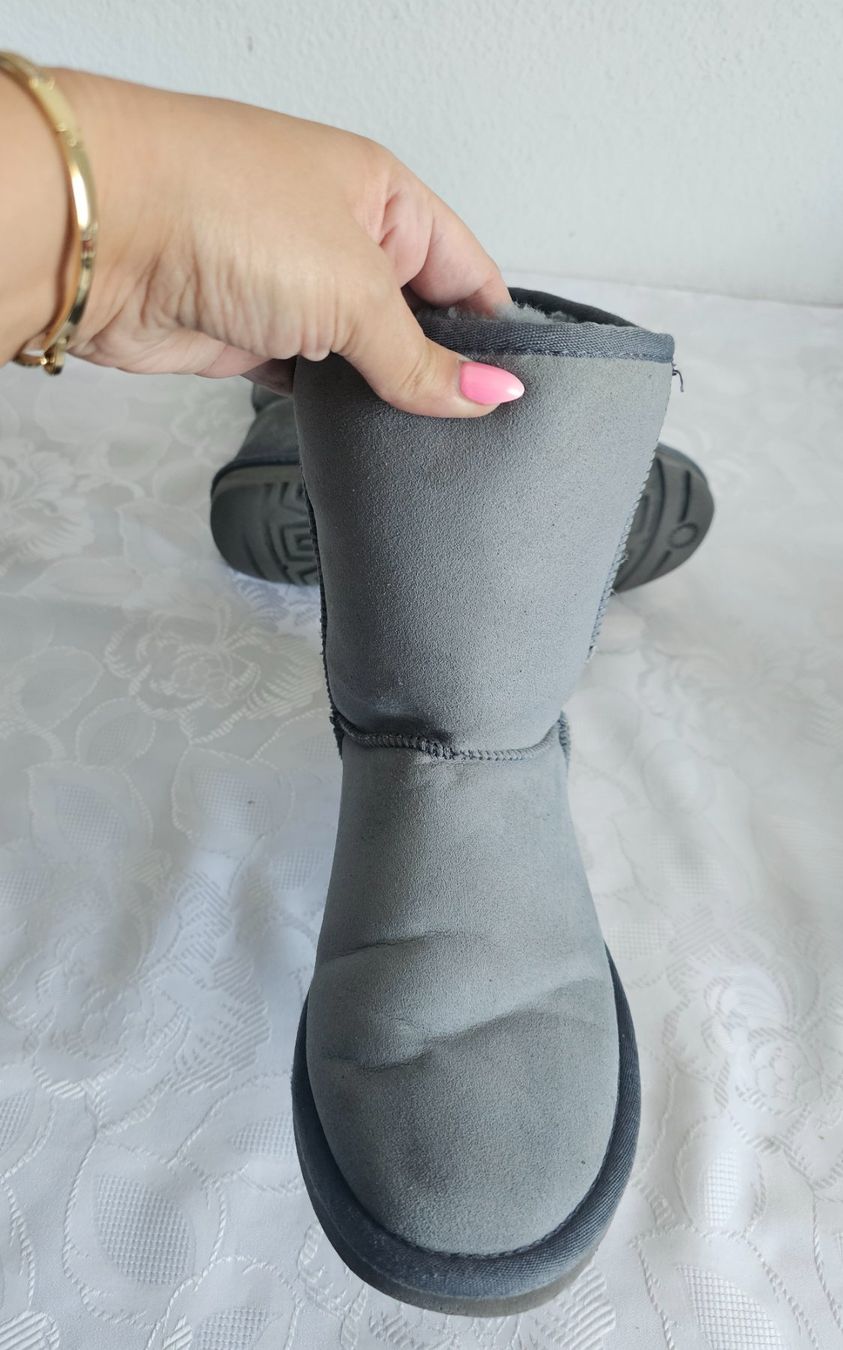 Ugg Scarpe da donna: *UGG* Original Damen Nr.W9 – Usato da Bronschhofen venduto da David80 3