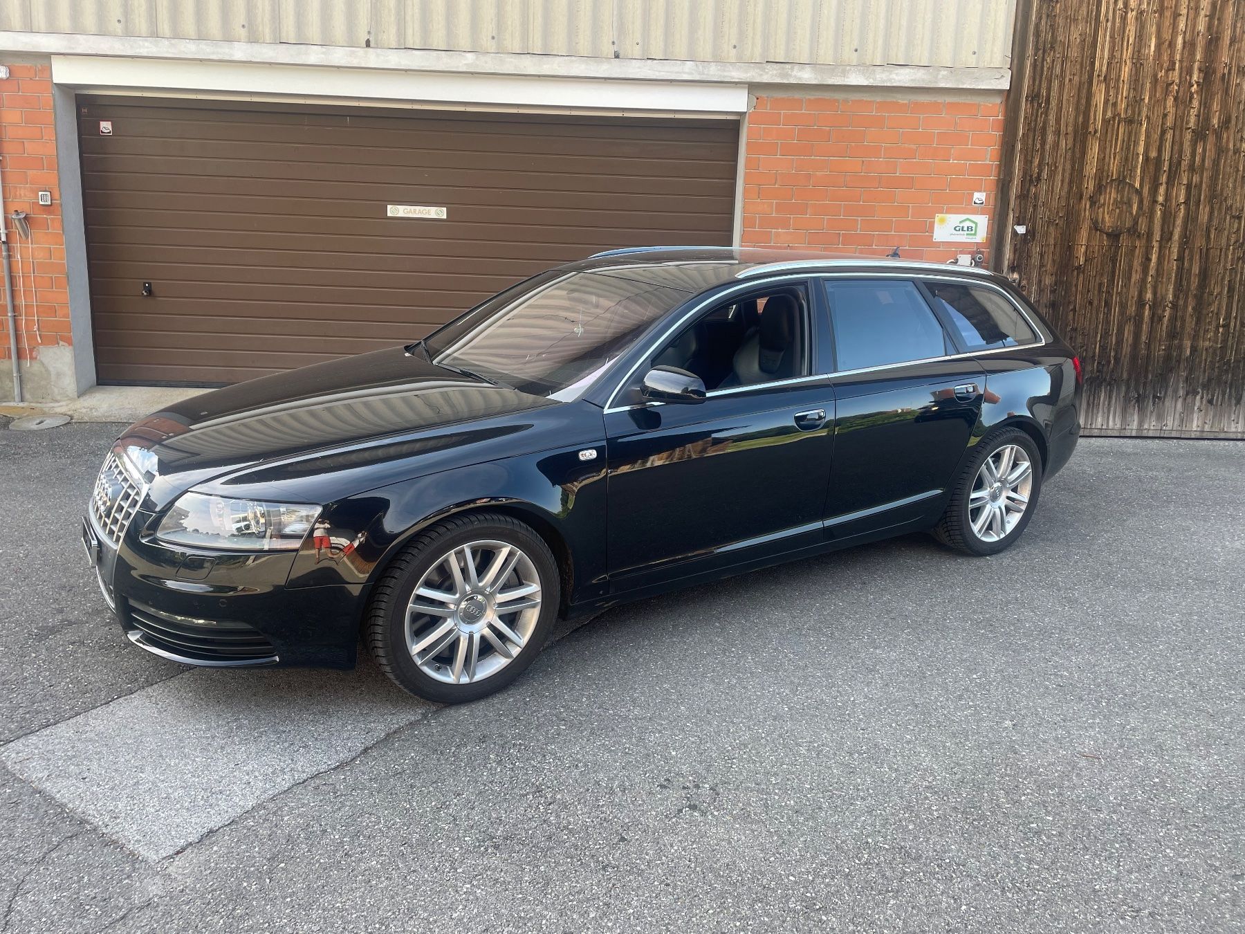 Audi Autos: Audi S6 5.2 V10 Quattro – Gebraucht aus Heitenried von Alpuchalb 1