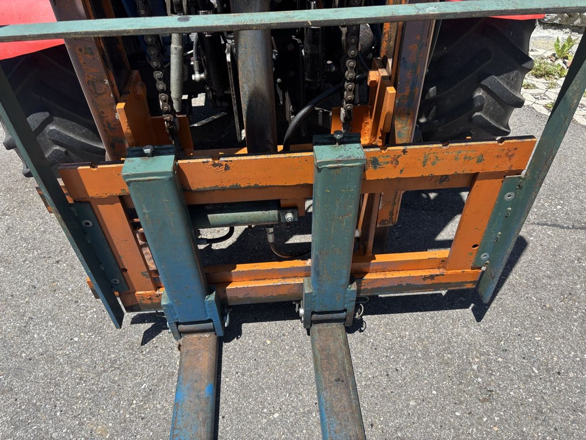 Gabelstapler & Hubwagen: Dreipunktstapler – Gebraucht aus Lütschental von Fiessli71 3