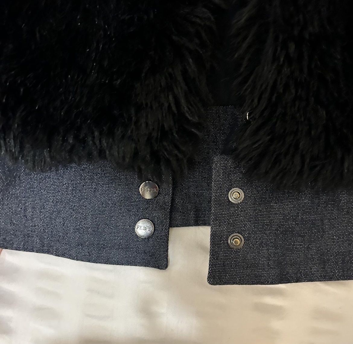 Giacche: Fake fur jacket – Usato da Pully venduto da car_rwv6 2