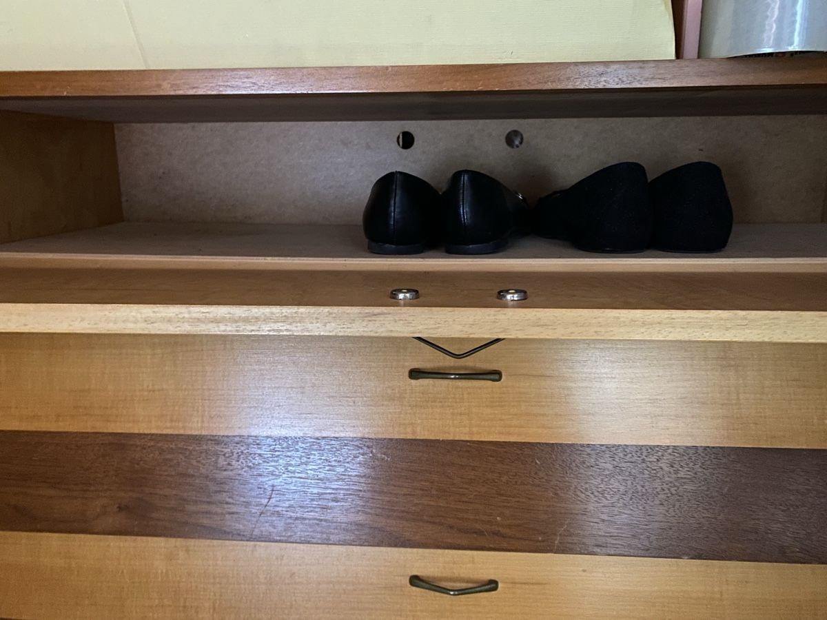 Schränke: Armoire en bois – Gebraucht aus St-Blaise von ivo_6ty8 3