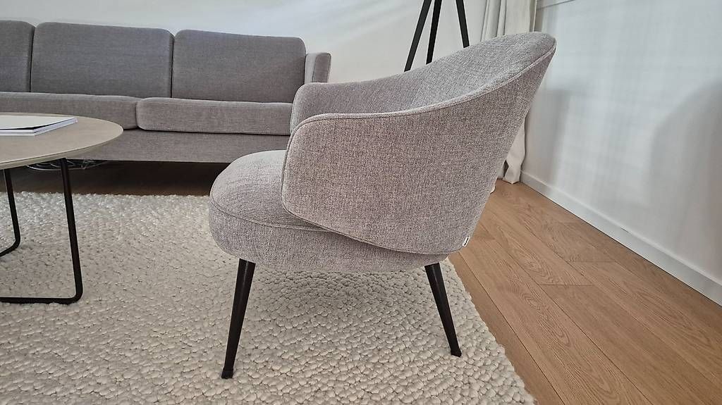 Sessel: Möbelensemble von BoConcept in Grau und Eiche Espresso – Gebraucht aus Vandoeuvres von cex_6pzd 2