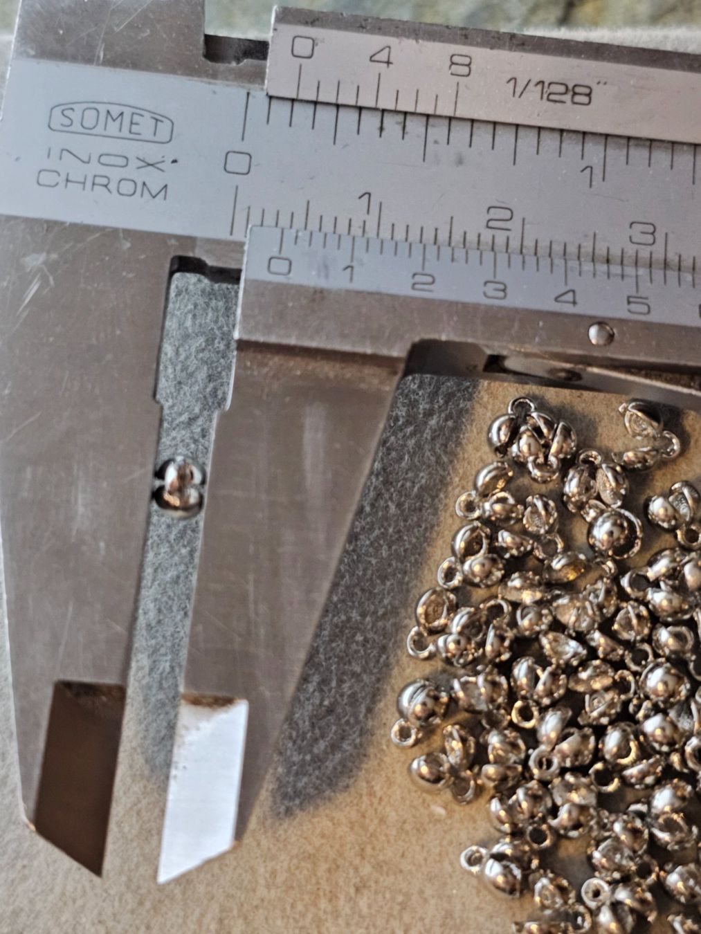 Kit bricolage: 30x Silber Endteile Klappkapsel Kappe Schmuck basteln – Nuovo (secondo la descrizione) da Riedt b. Erlen venduto da Gottestraene 6