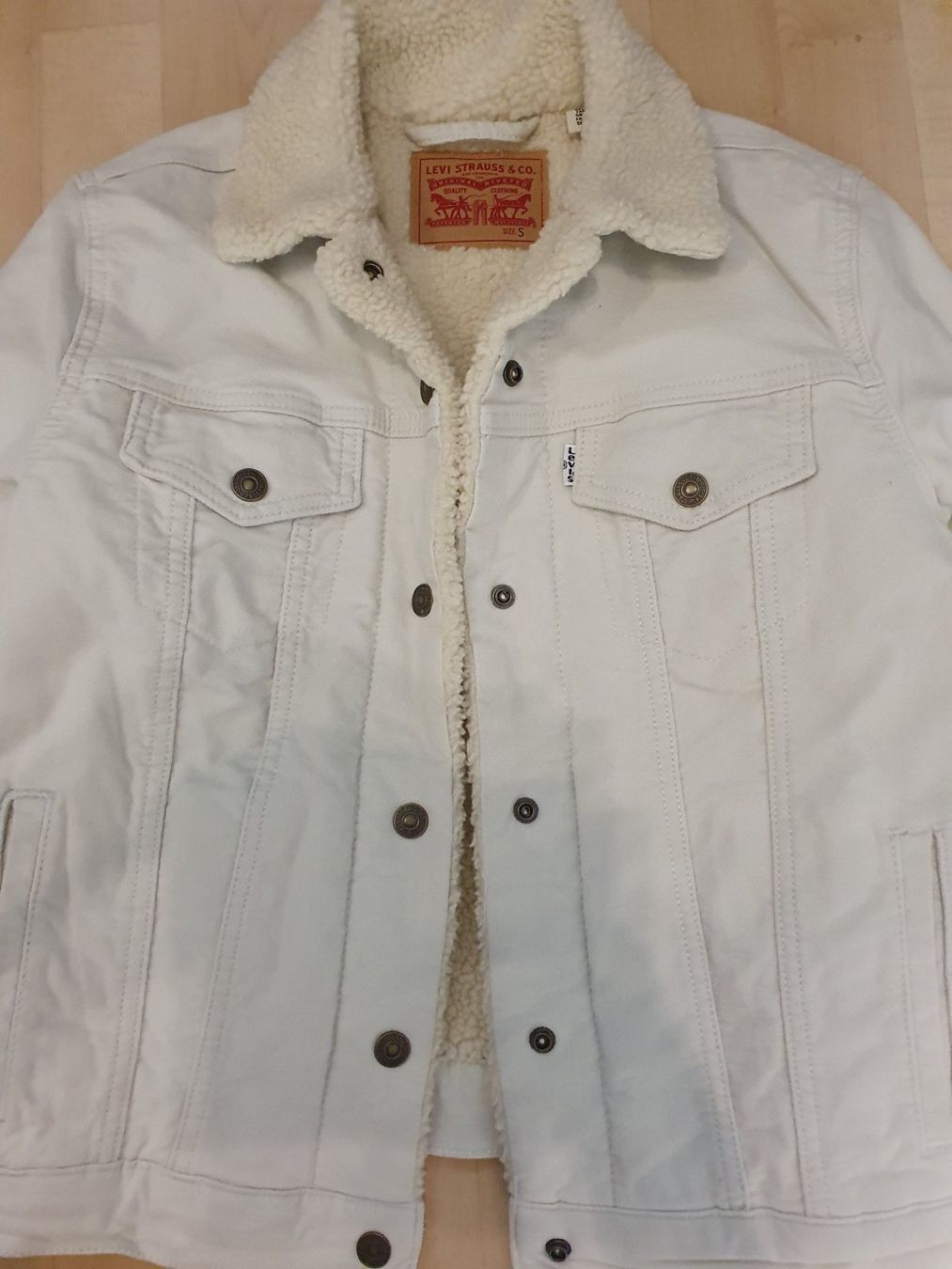 Levi's Giacche: Neue Levi's Jacke mit Futter – Nuovo (secondo la descrizione) da Wettingen venduto da __Dom__ 2