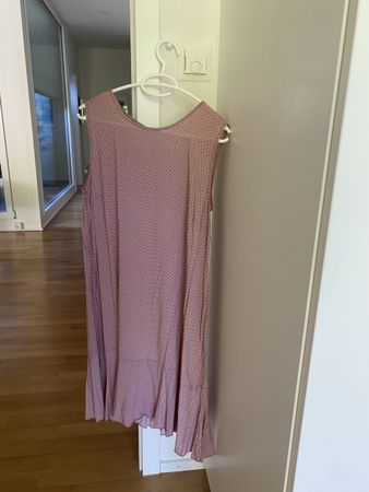 Sehr feines leichtes Kleid Gr 42 für den Sommer 