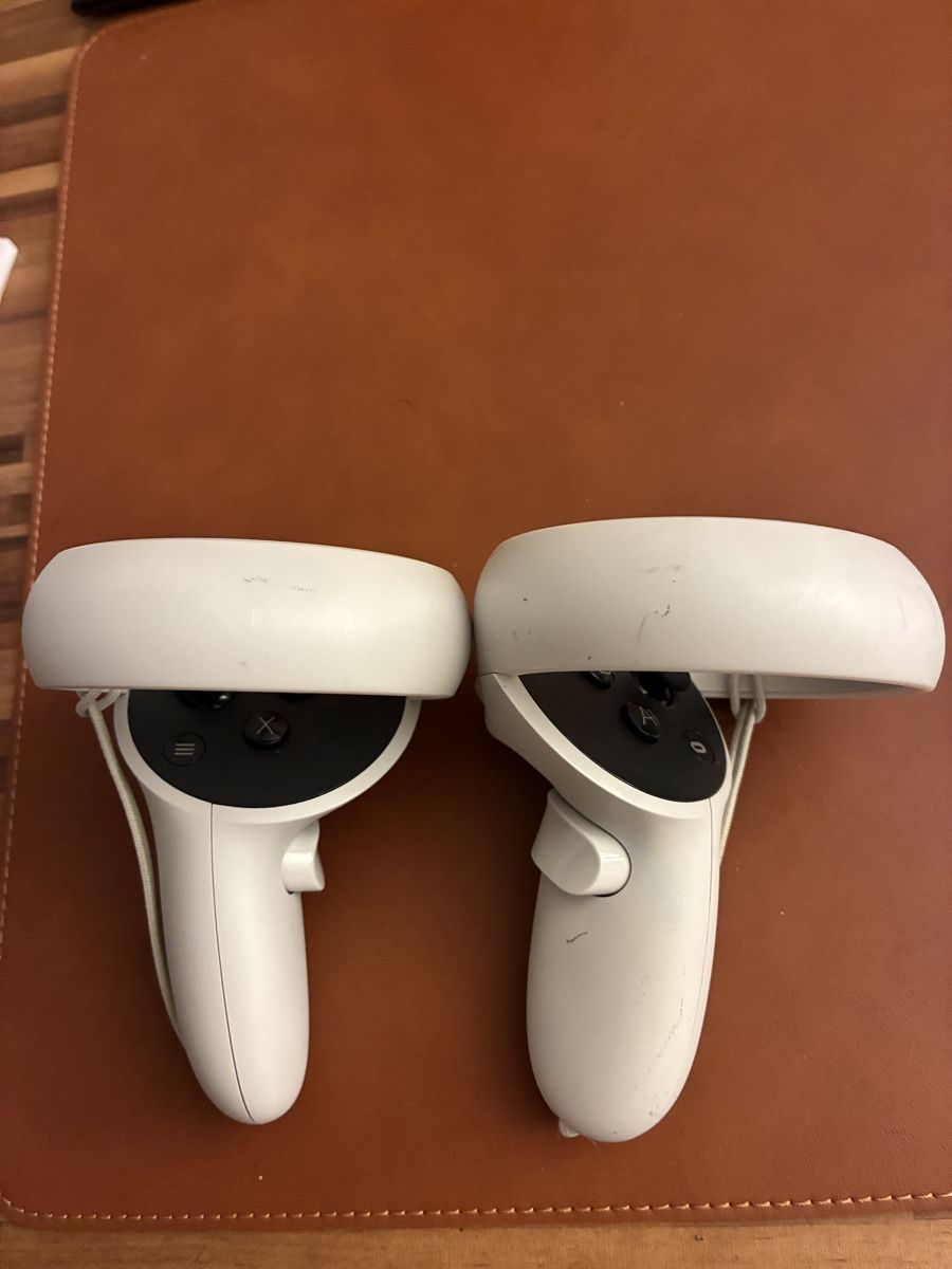 Meta VR Brille: Oculus (Meta) Quest 2 – Gebraucht aus Herisau von pav_57g8 2