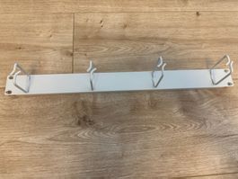 BKS 19“ Kabelrangierpanel 1HE, mit 4 Metallbügeln, grau