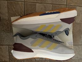 45 1/3_adidas Avryn_LP 185 CHF_NEU