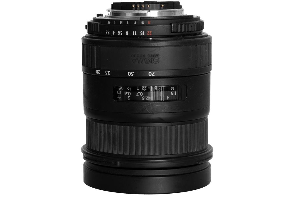 SIGMA 2870mm 2.8 Zoom Objektiv für NIKON F Mount Kaufen auf Ricardo