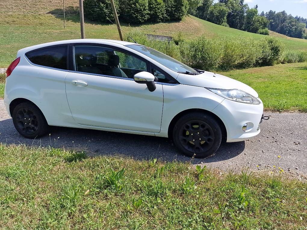Autos: Ford fiesta 1.4  Mit Mfk 2025  – D'occasion à schônbûhl par xumibern 4