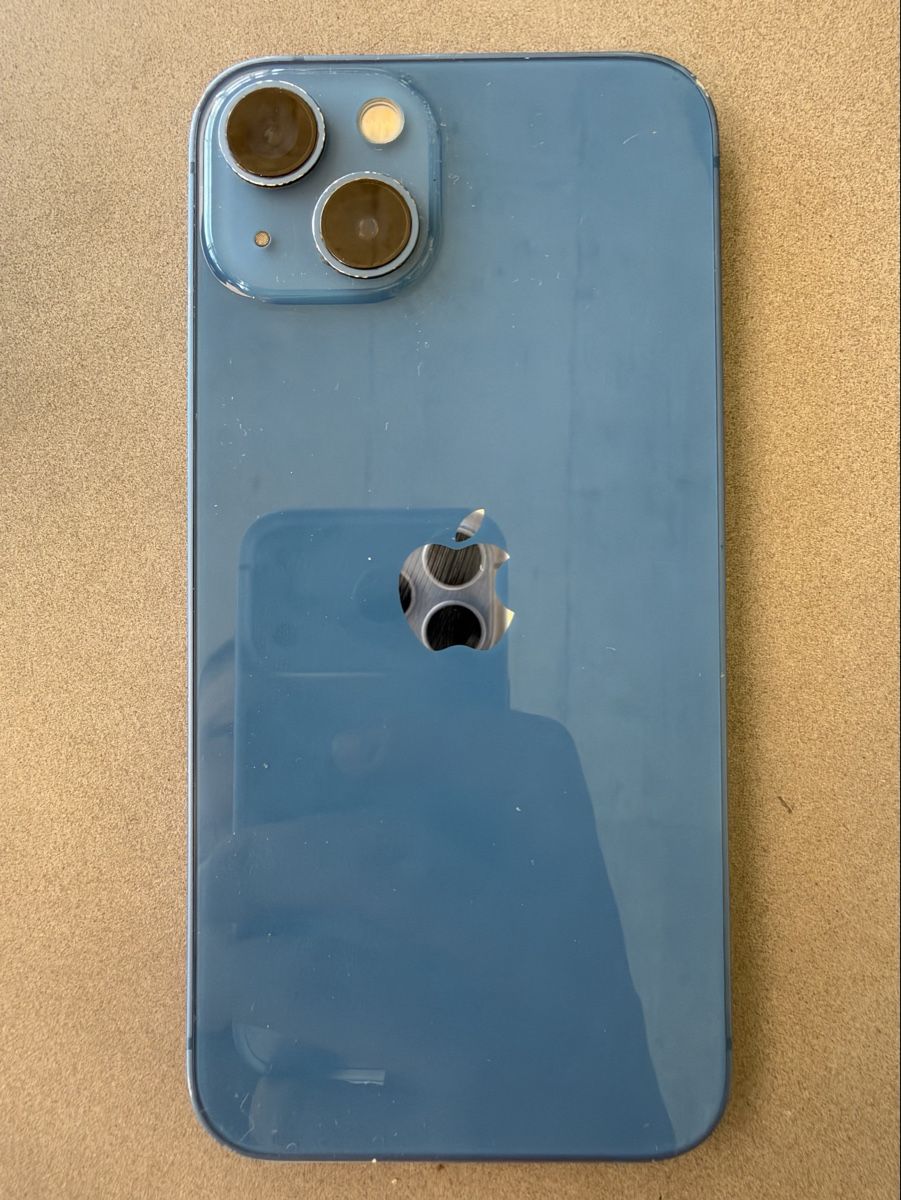 Apple Telefoni cellulari / Smartphones: iPhone 13 im top Zustand – Usato da Zürich venduto da Bidon3011 3