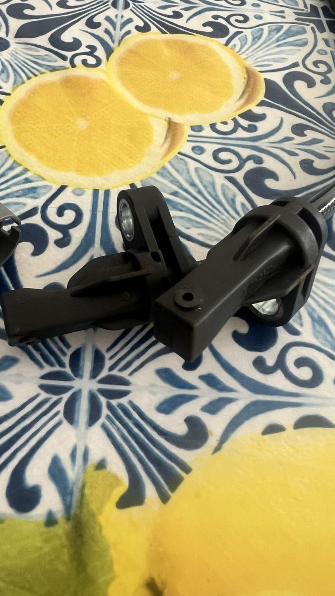 BMW Tutti pezzi di ricambio auto: BMW - ABS Sensor – Nuovo (secondo la descrizione) da Zürich venduto da Fiat-79 2