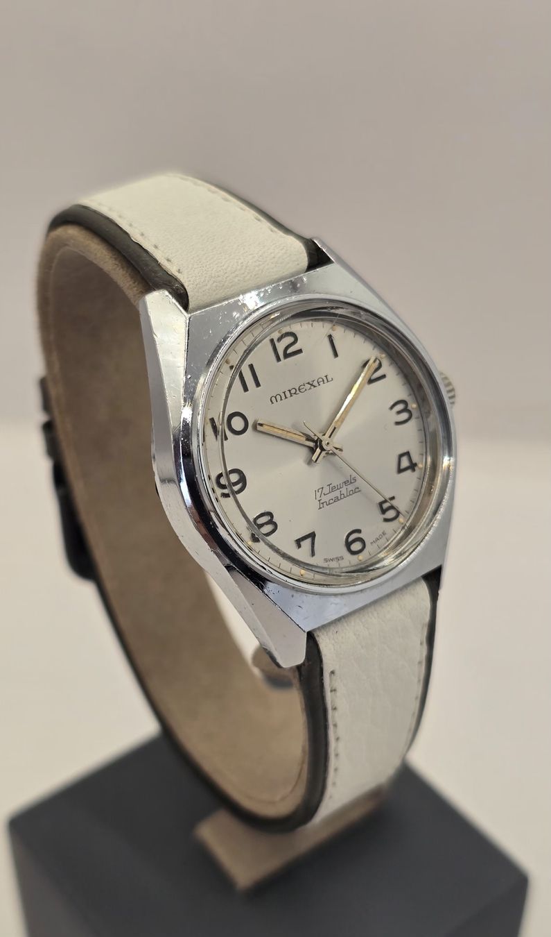 Mirexal Montres: Mirexal Incabloc Hand-wind 32mm – D'occasion à Minusio par AGSuhren 1