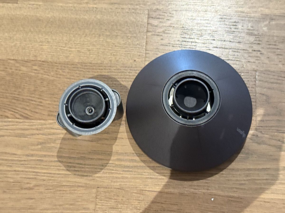 Dyson Asciugacapelli: 2 original Dyson Föhn Ausätze Diffusor  – Usato da Ottenbach venduto da Suni_82 1