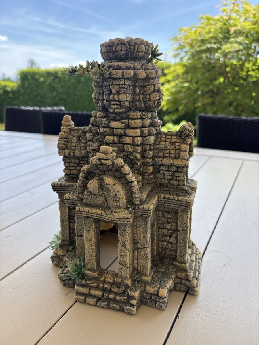 Alle Dekorationen: Kleiner Tempel für Aquarium – Gebraucht aus Aarwangen von tri_vr92