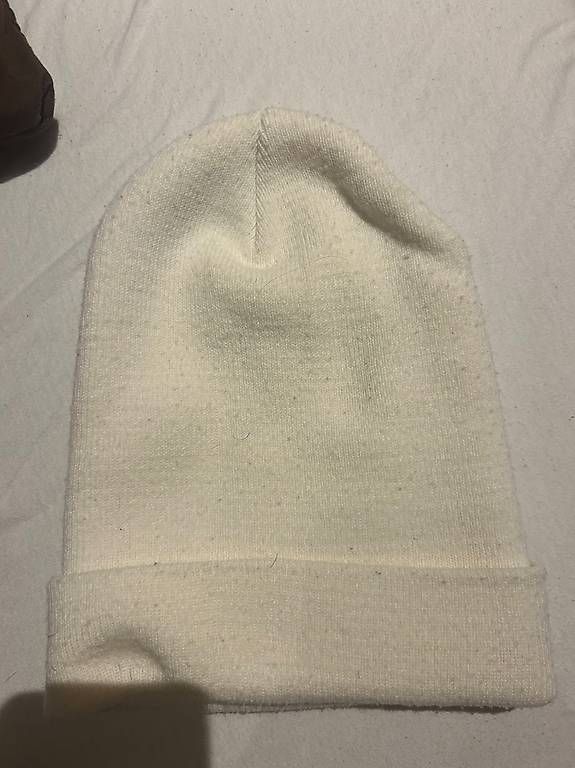 Copricapi, berretti & cappellini: Pegador Beanie – Usato da Uetendorf venduto da moulin-wuethrich 1