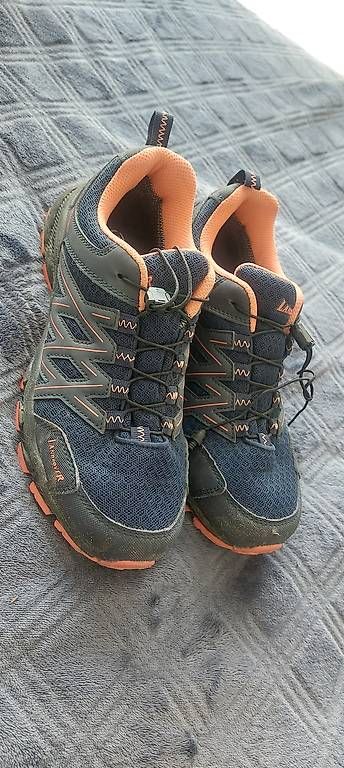 Chaussures femmes: Trekkinschuhe – D'occasion à Chur par mal_6m7r 1