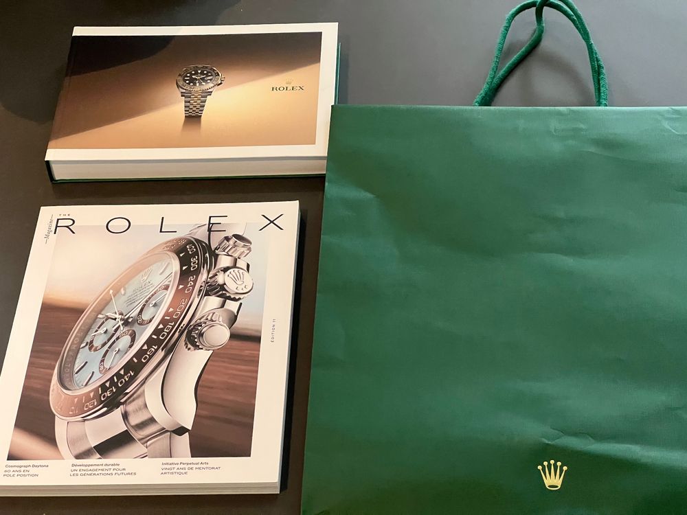 Rolex 20232024 + Magazine + Bag Acheter sur Ricardo