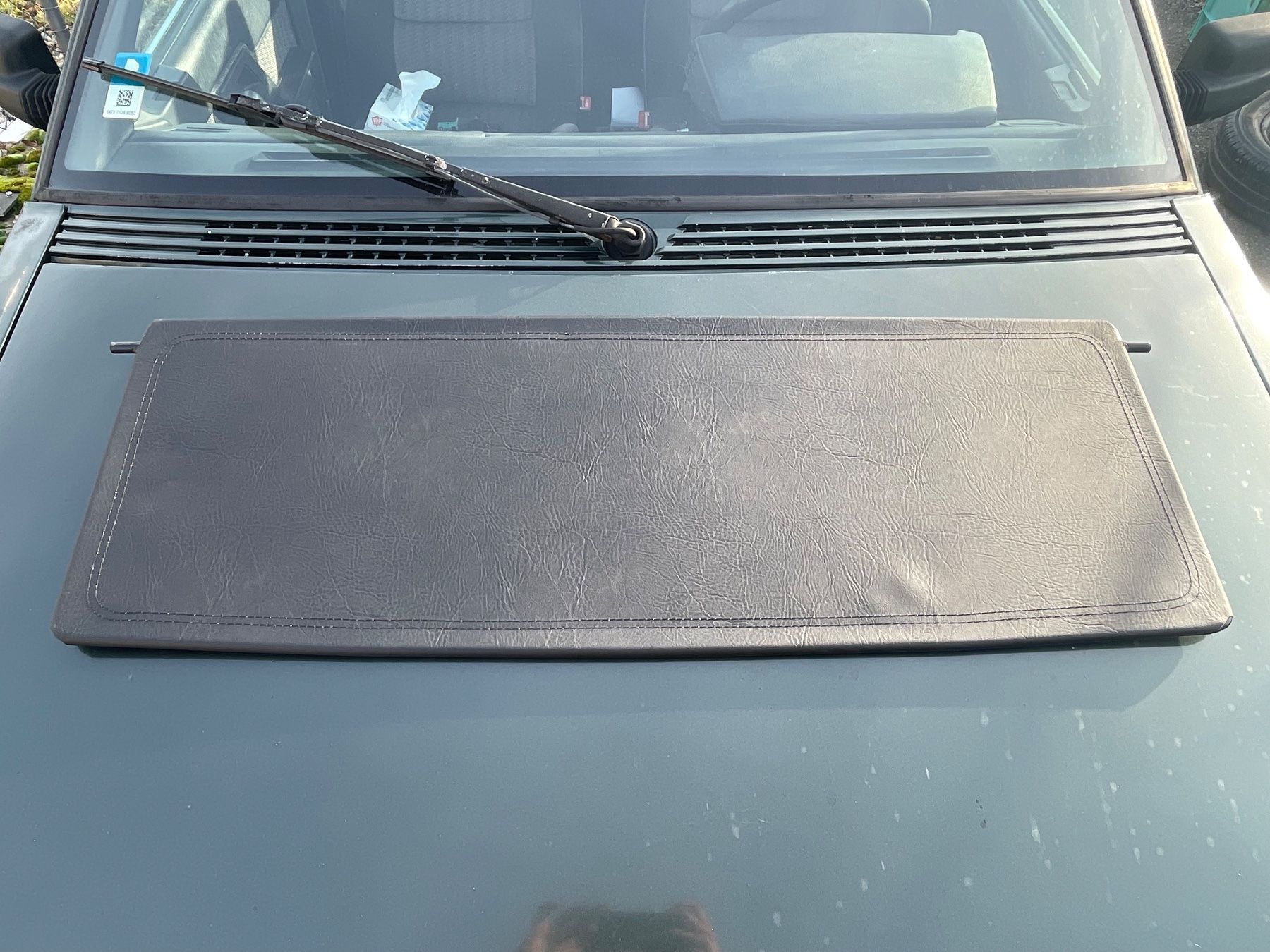 Citroën Toutes les pièces auto: Citroën AX : Hutablage NEU Original – Neuf avec emballage d'origine à Gletterens par XBHS7412