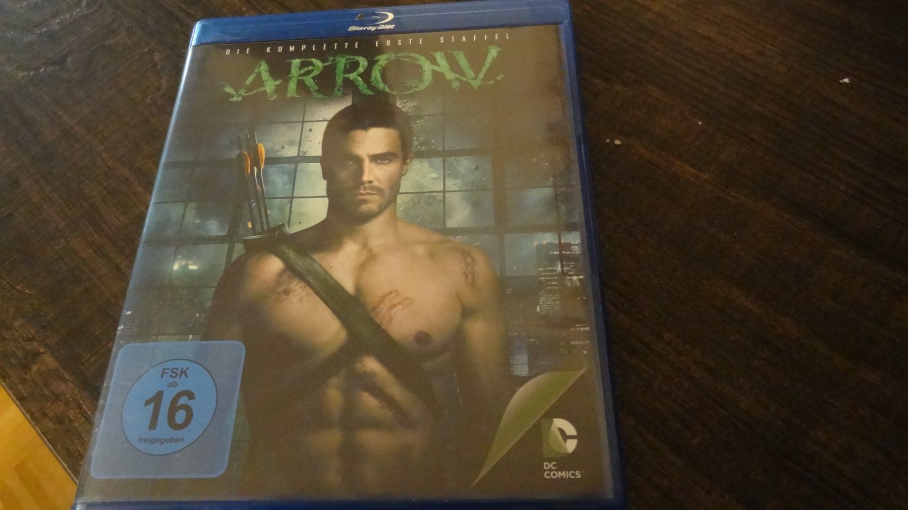 Tutti i DVDs: Arrow - Staffel 1 BLU-RAY – Usato da Olten venduto da Disc-Verkauf