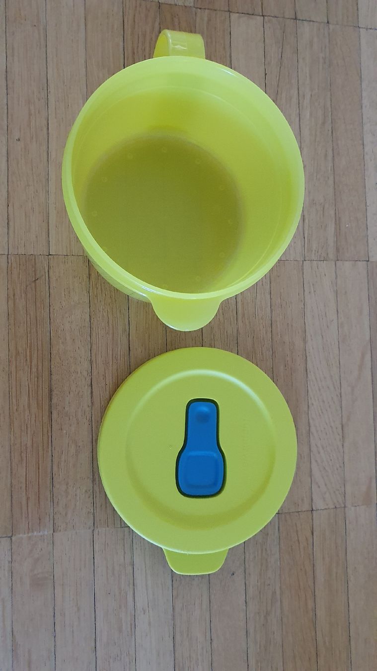 Tupperware Contenitori & Simili: Tupperware Crystalwave Mug, Neu Mikrowellen Behälter – Nuovo (secondo la descrizione) da Laufenburg venduto da megane1959 2