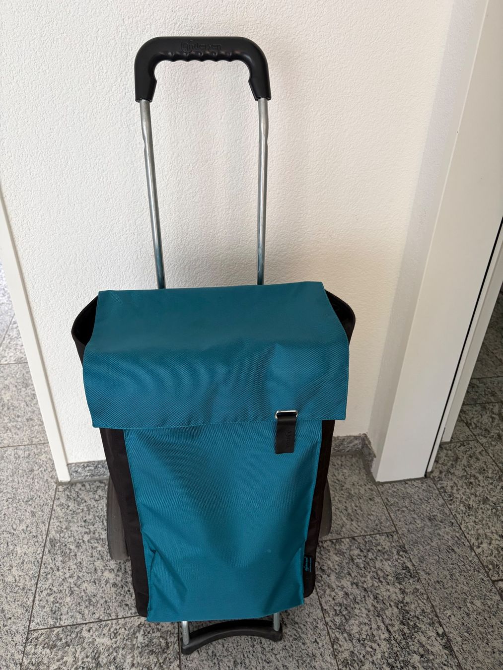 Sonstiges für Haushalt & Wohnen: Einkaufswagen gebraucht – Gebraucht aus Zürich von urueb54 1