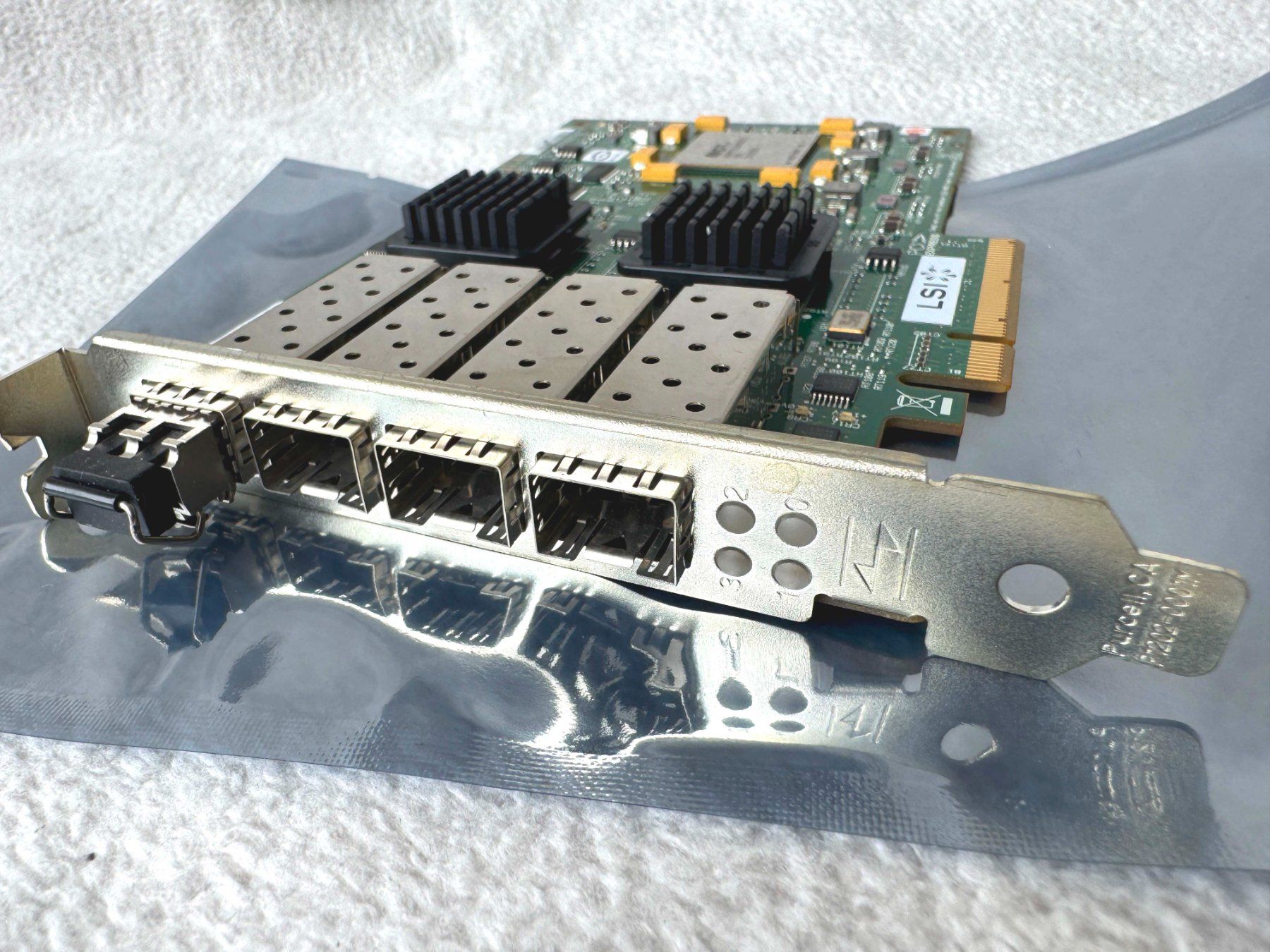 Server: LSI Logic LSI7404EP-LC 4Gbps 4-Channel Controller Host Card – Usato da Zürich venduto da Malco0 9
