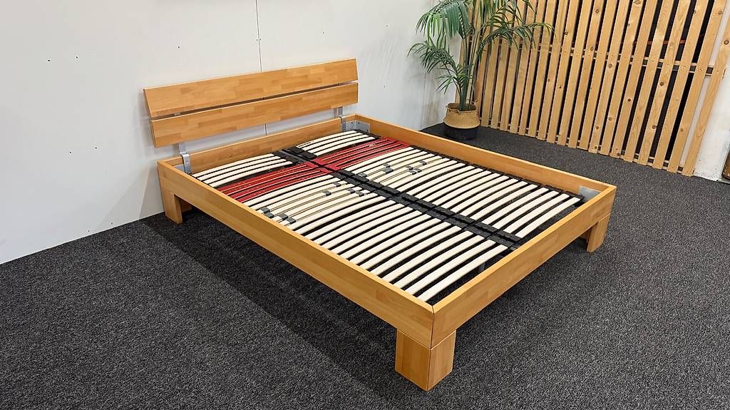 Letti: Hasena Bett 160x200 cm inkl. Lattenrost – Usato da Münchenbuchsee venduto da Mekran 1