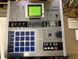 Roland MV 8000