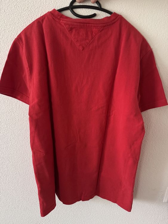 Tommy Hilfiger T-shirt: Tommy Jeans T-Shirt – Usato da Bremgarten AG venduto da SiimGjo07 1
