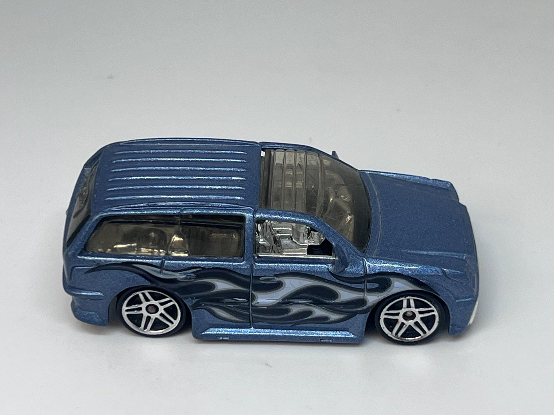 Hot Wheels Modellini d'auto: Hot Wheels Boom Box #463 – Usato da Wildegg venduto da LaaBoutique 1