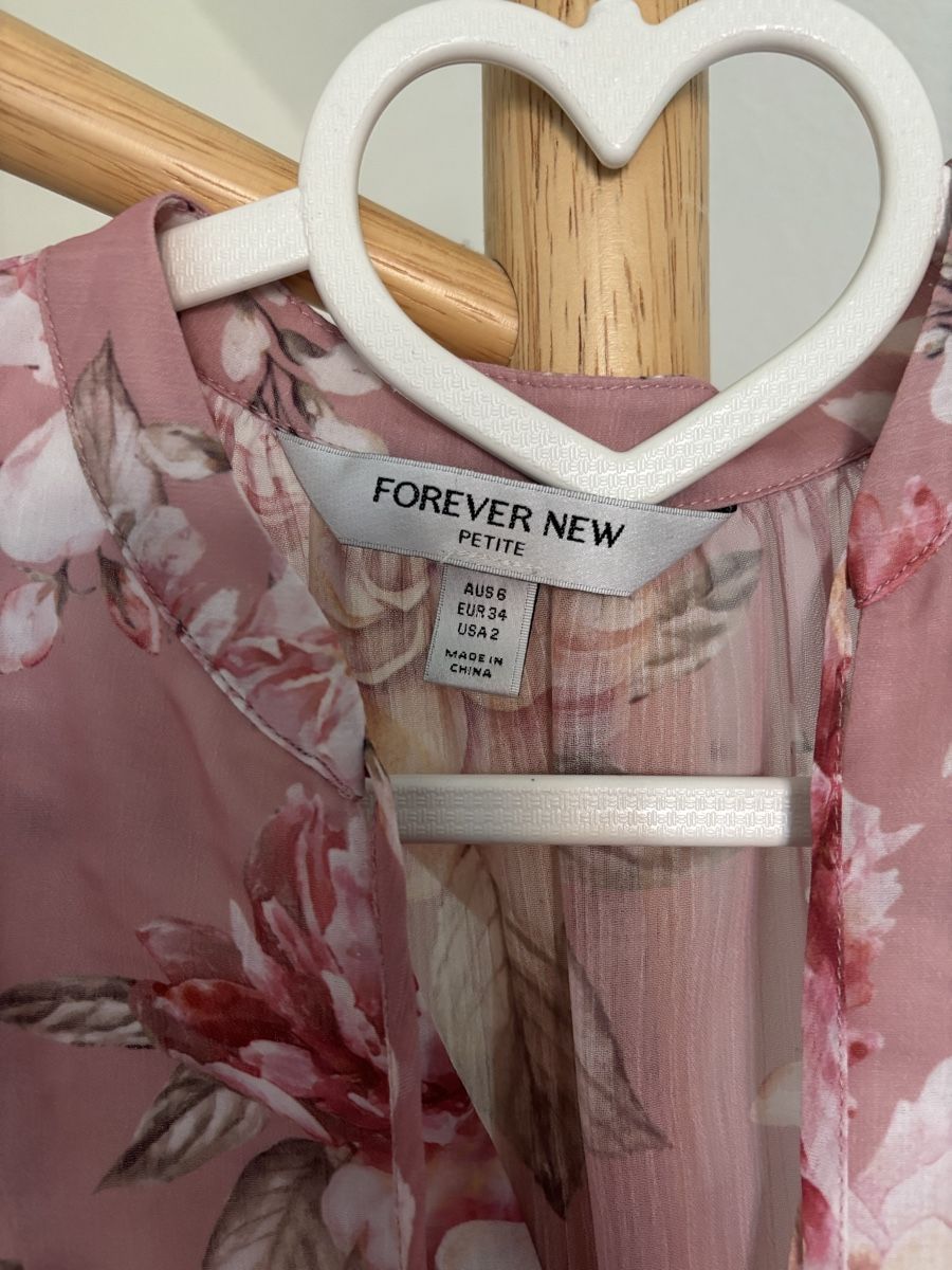 Blusen: Bluse mit Blumenmuster – Gebraucht aus Wädenswil von S.ke 2