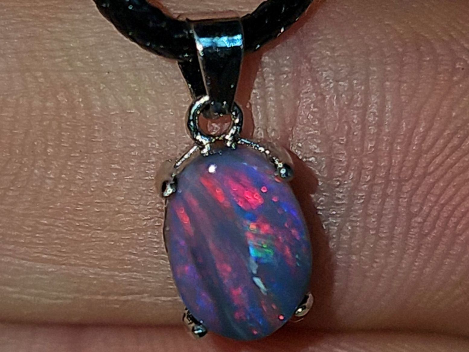 Pietre preziose: Natürlicher australischer Blackopal Silber-Anhänger – Nuovo e nell'imballaggio originale da Uerkheim venduto da Winwinner 5