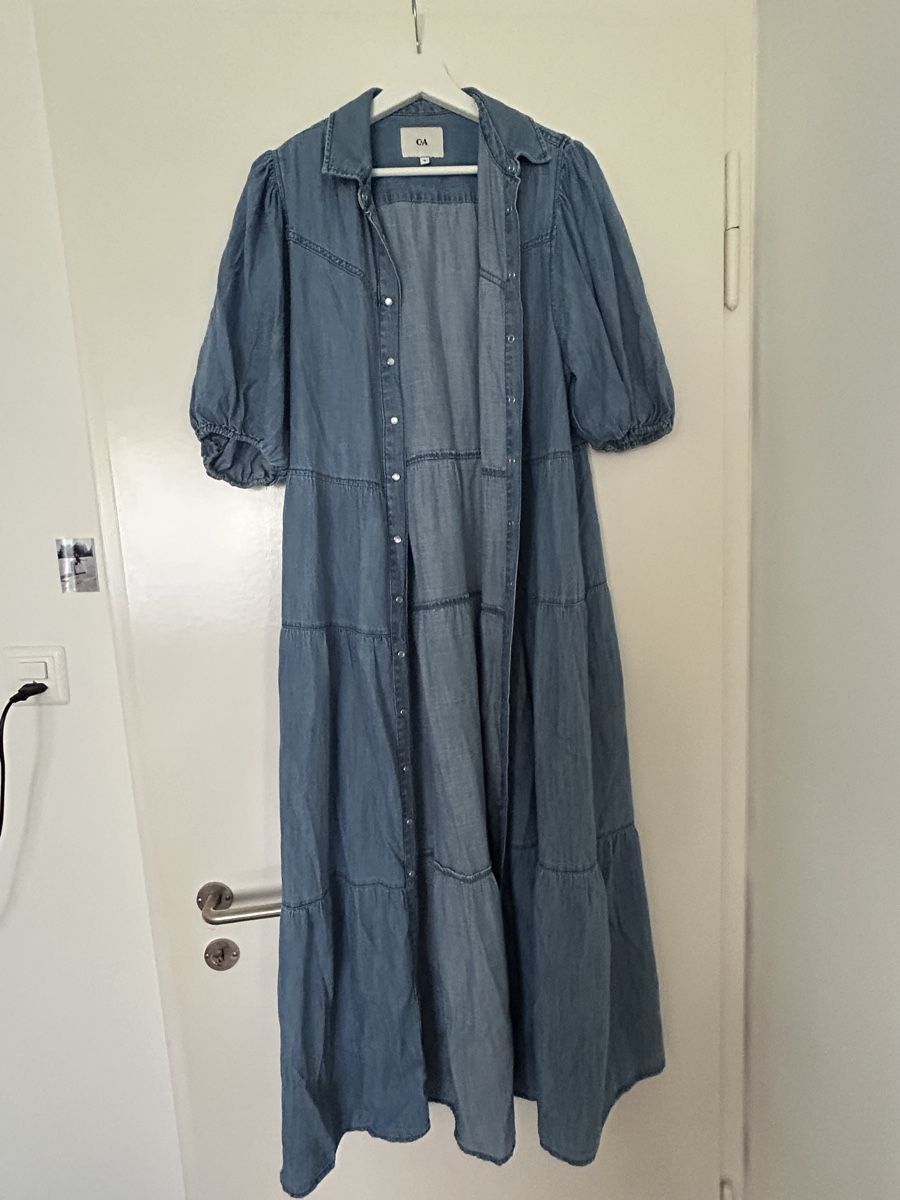 C&A Vestiti: Cooles Jeanskleid – Usato da Luzern venduto da leo_dp2d 1