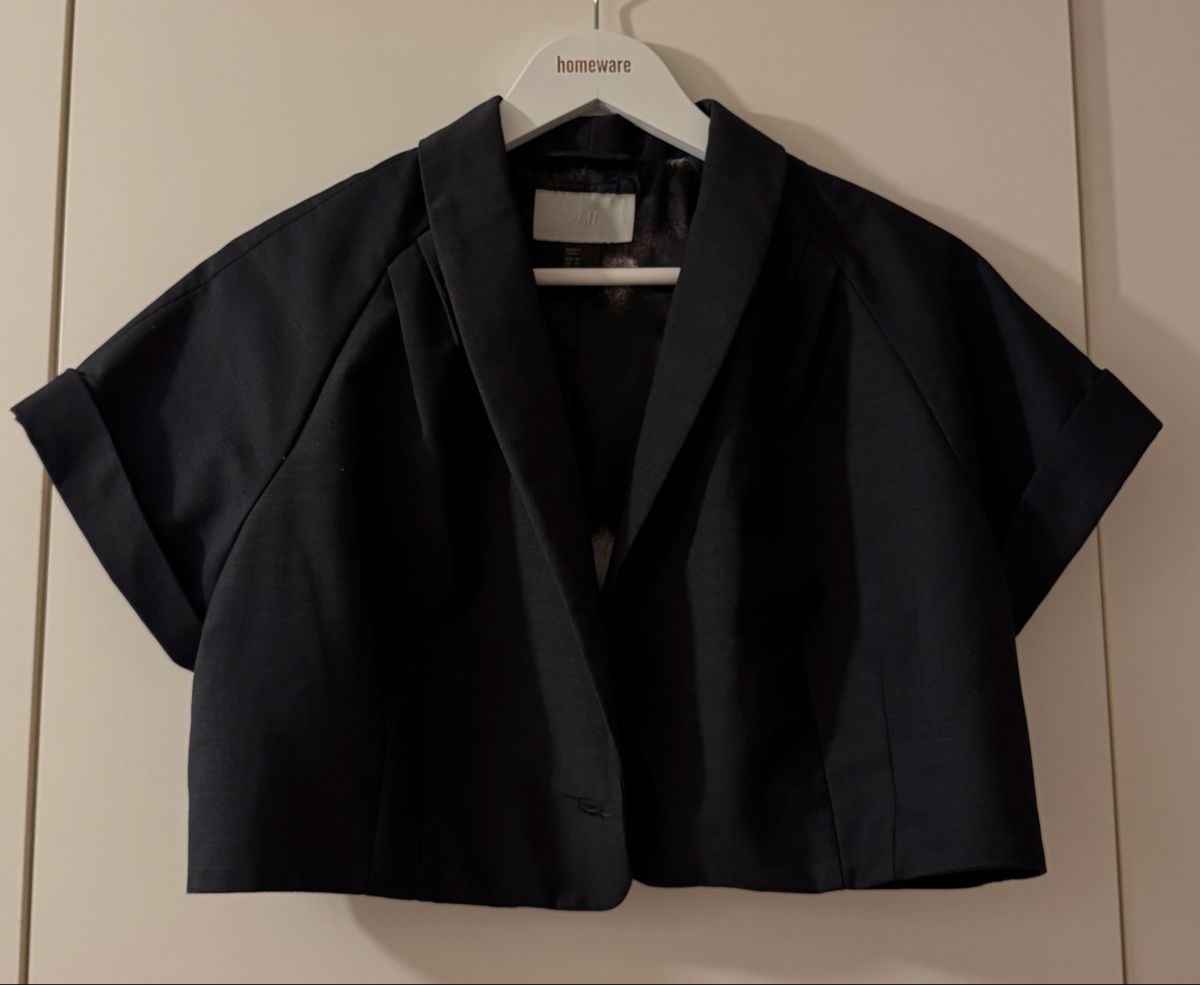 H&M Giacche: H&M Blazer kurzarm dunkelblau, Grösse 44 – Nuovo (secondo la descrizione) da Tuggen venduto da jess_gls06