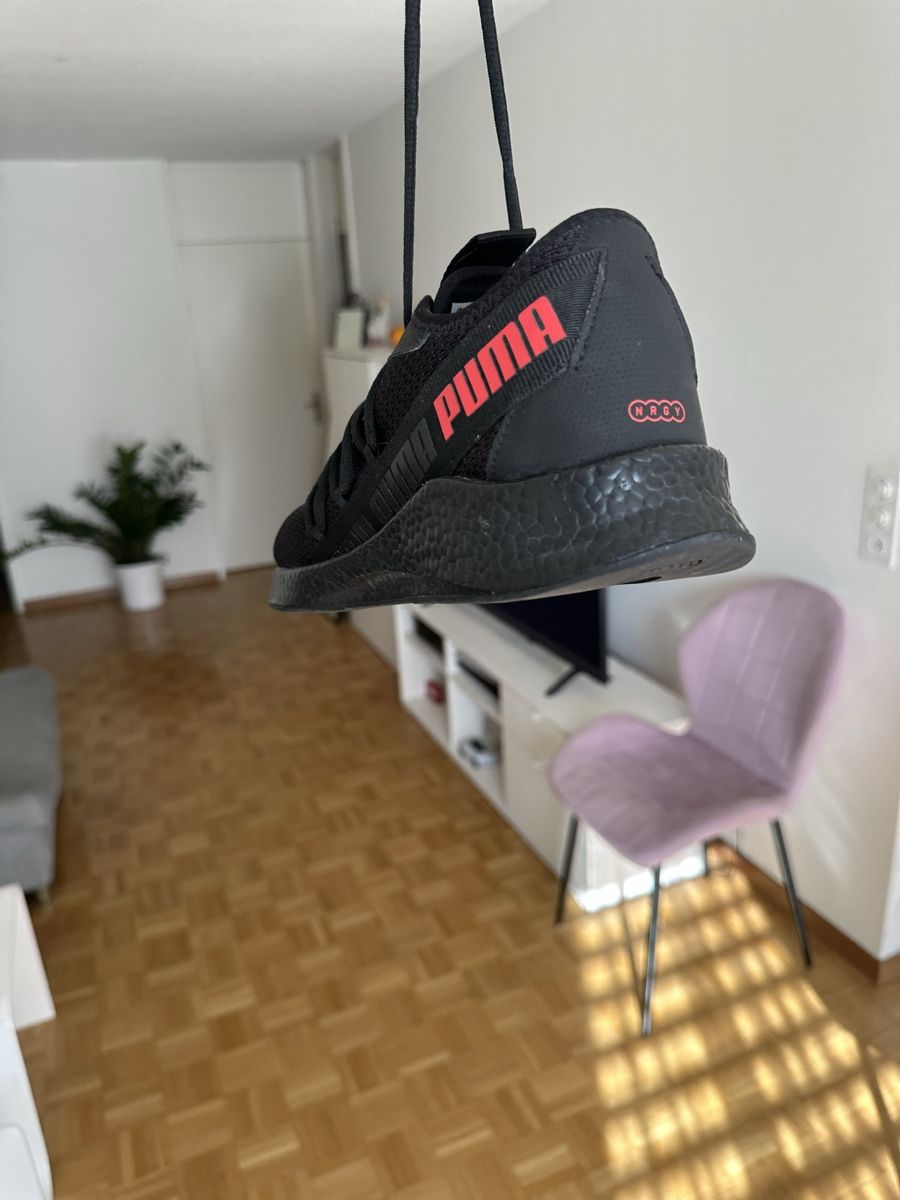 Puma Scarpe da uomo: Puma Sneaker schwarz Gr. 44 – Usato da Zürich venduto da Vtrende 2