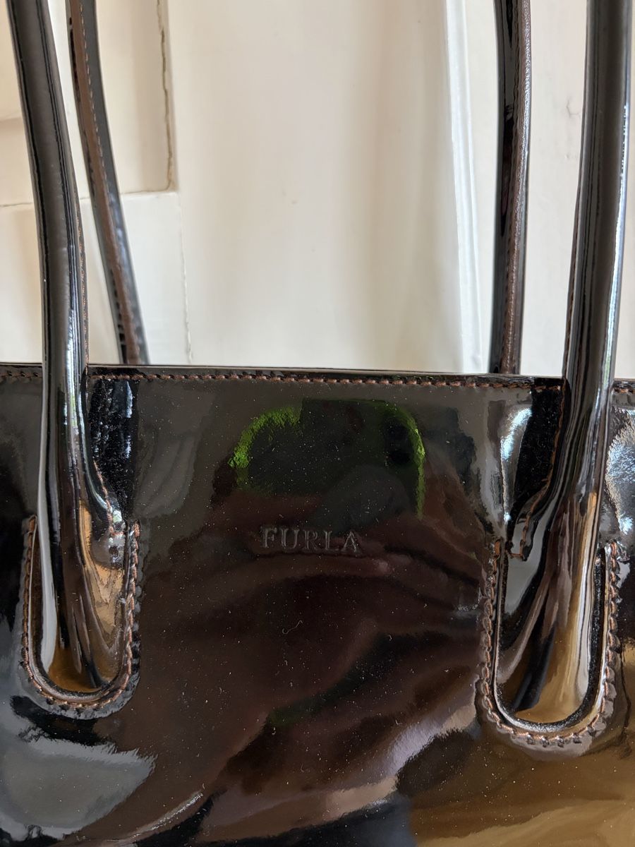 Furla Borse da donna: Furla Vinyl/Lack Tasche – Nuovo (secondo la descrizione) da Zürich venduto da jlien 1