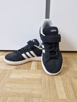 Adidas Sneaker schwarz Klettverschluss Grösse 34 