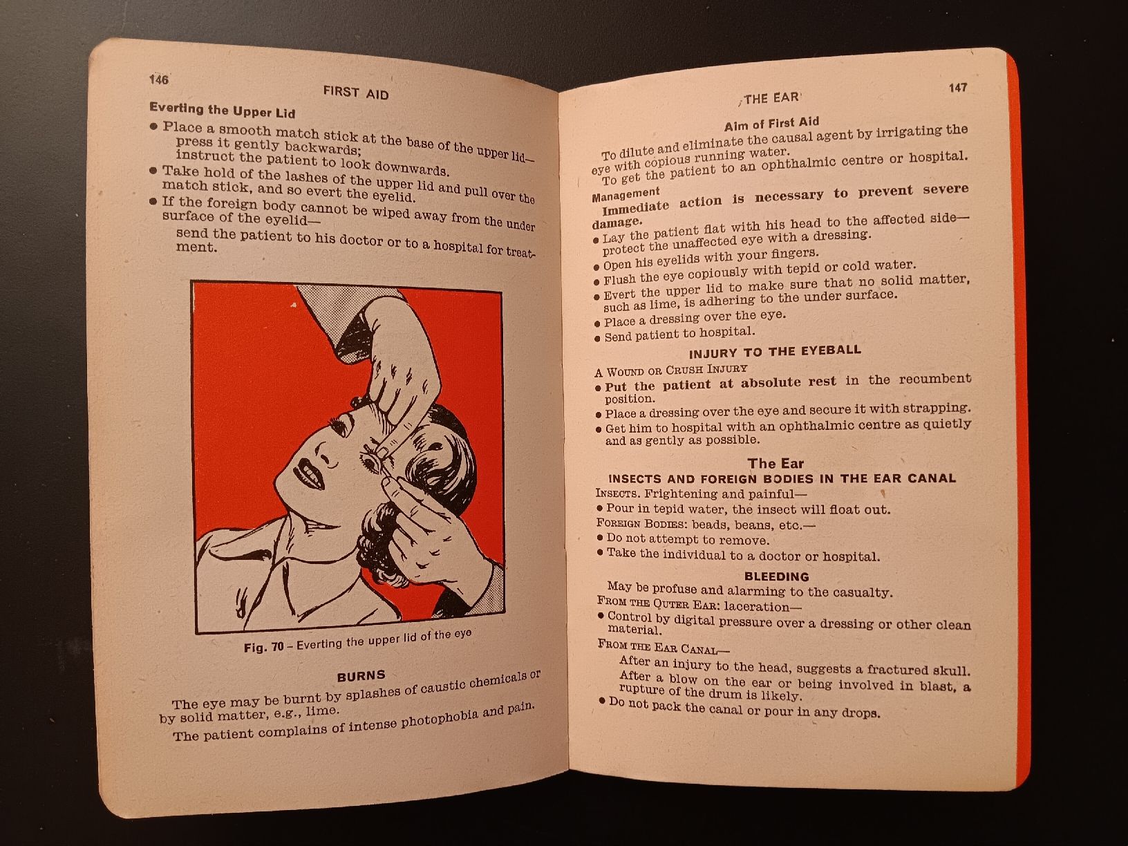 Libri: Manuel de premier secours first aid vintage – Usato da Lausanne venduto da Grabock 2