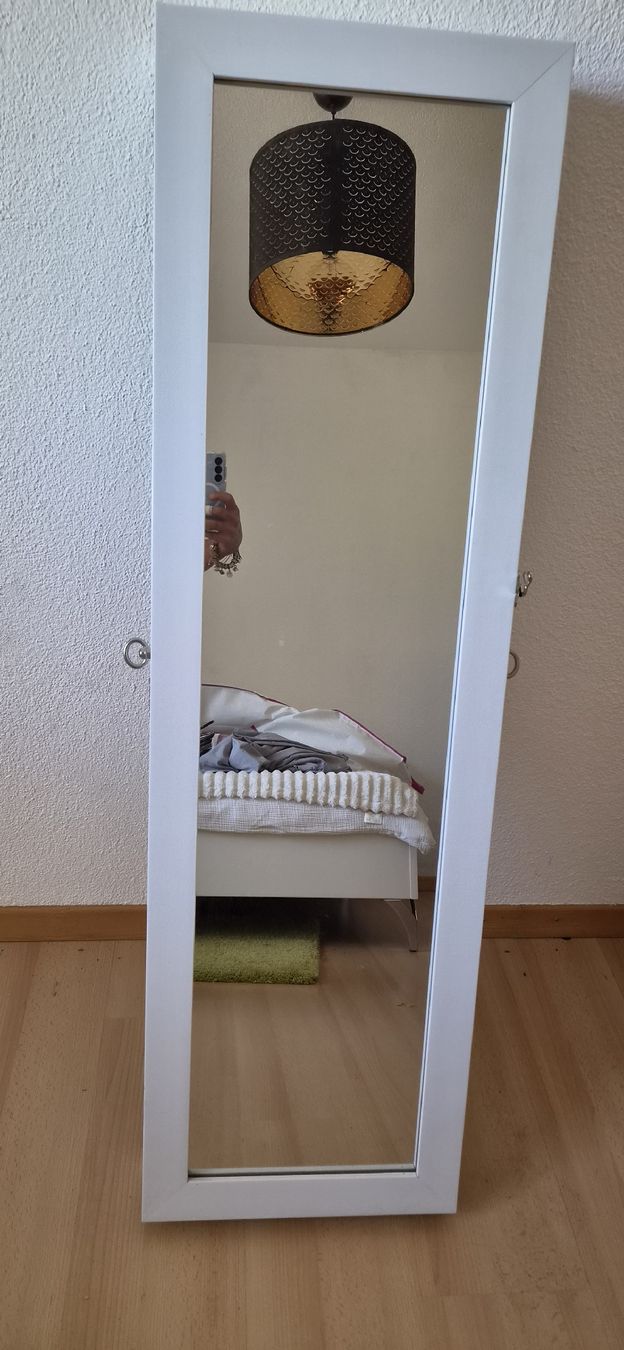 Schränke: Schmuckstück Schrank  – Gebraucht aus St.Margarethen TG von NikkiMicki