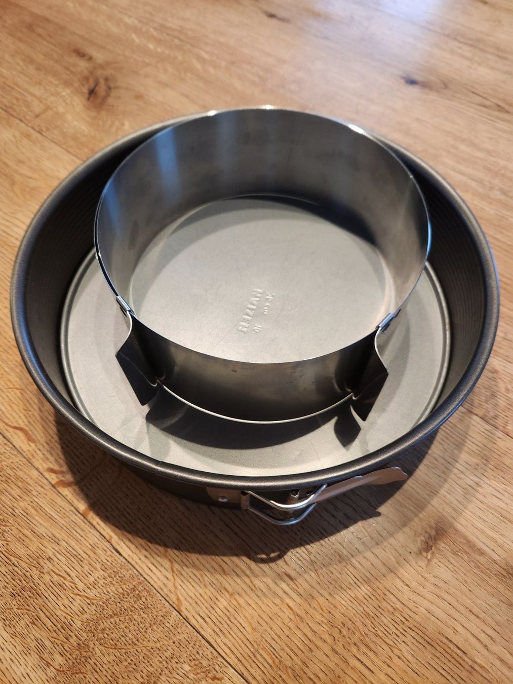 Kaiser Moules à gâteaux: Springform, Tortenring, Silikonformen / Backformen – D'occasion à Fanas par Rurero03 1