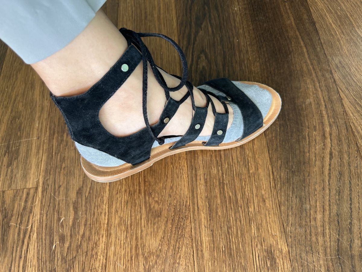Scarpe da donna: Sandalen Swartz Wildleder  Gr.38 – Usato da HORGEN venduto da vladibarca10 7