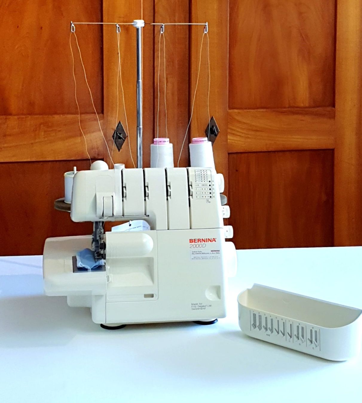 Bernina Macchine da cucire: Overlock Maschine Bernina – Usato da Wetzikon ZH venduto da Rene2006 3
